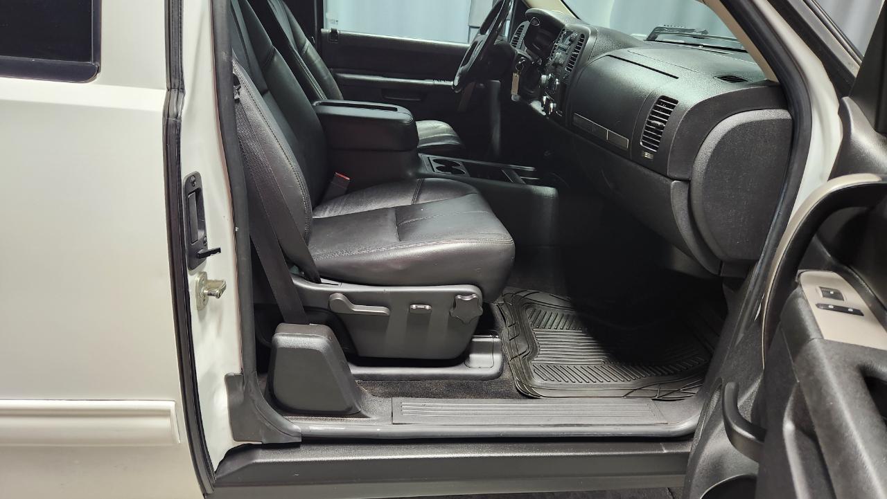 Chevrolet Silverado 1500 LT Ext. Cab 4WD 2011