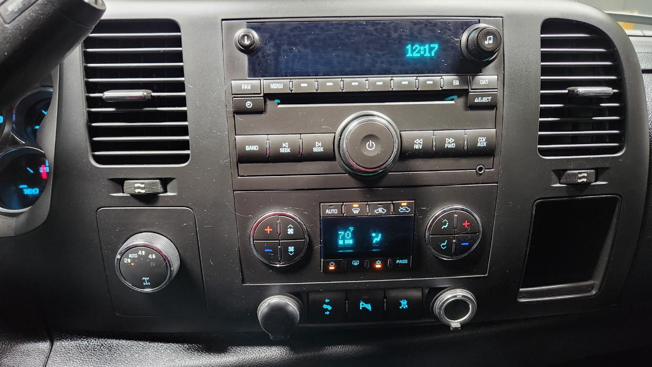 Chevrolet Silverado 1500 LT Ext. Cab 4WD 2011