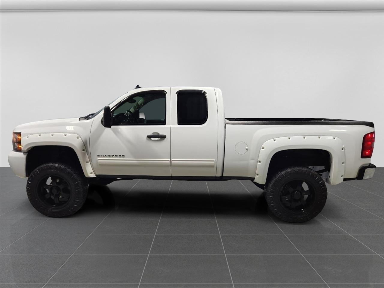 Chevrolet Silverado 1500 LT Ext. Cab 4WD 2011