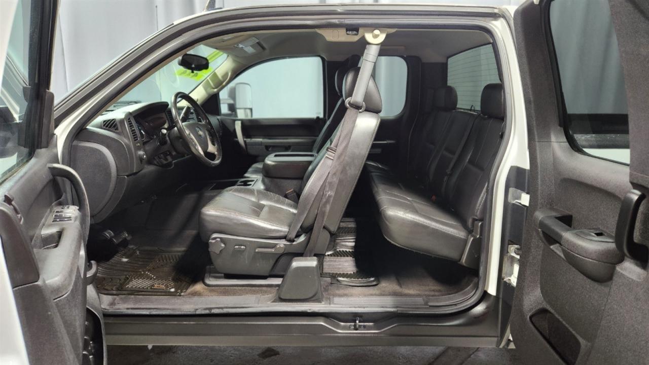 Chevrolet Silverado 1500 LT Ext. Cab 4WD 2011