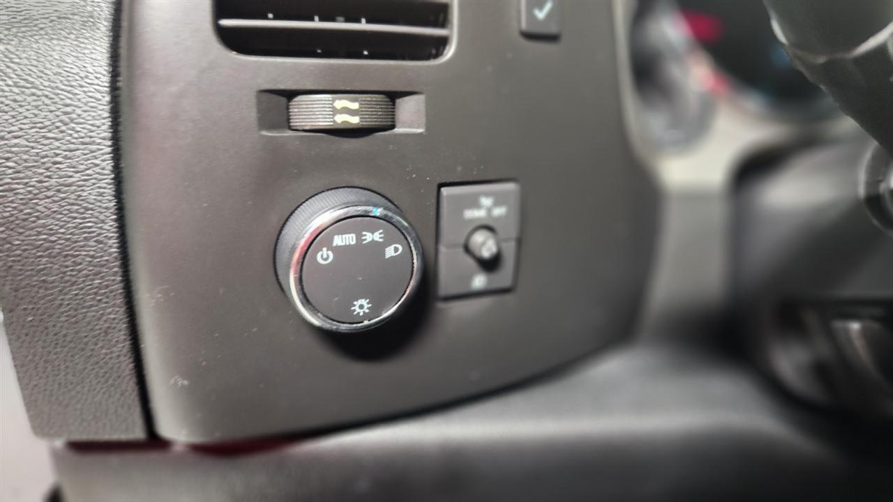 Chevrolet Silverado 1500 LT Ext. Cab 4WD 2011