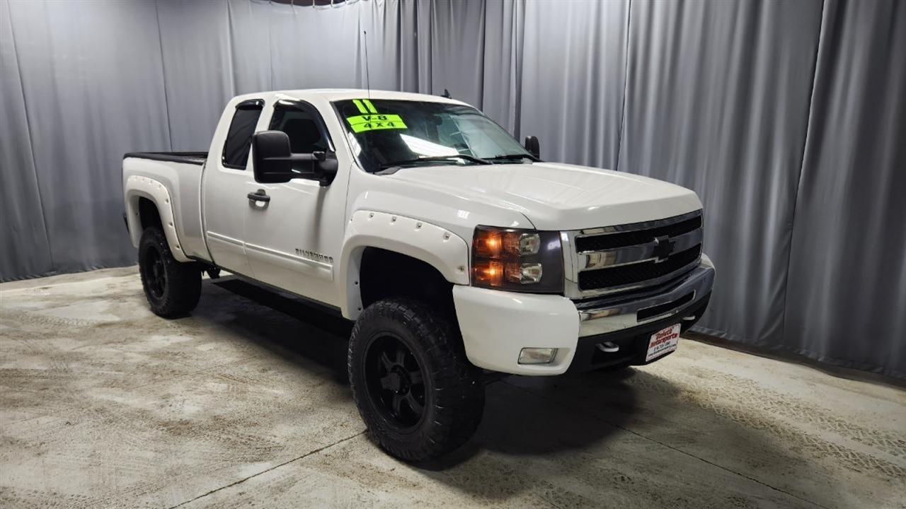Chevrolet Silverado 1500 LT Ext. Cab 4WD 2011