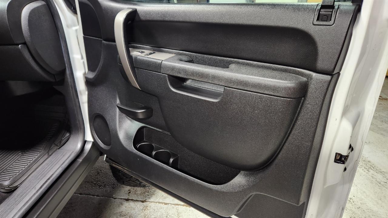 Chevrolet Silverado 1500 LT Ext. Cab 4WD 2011