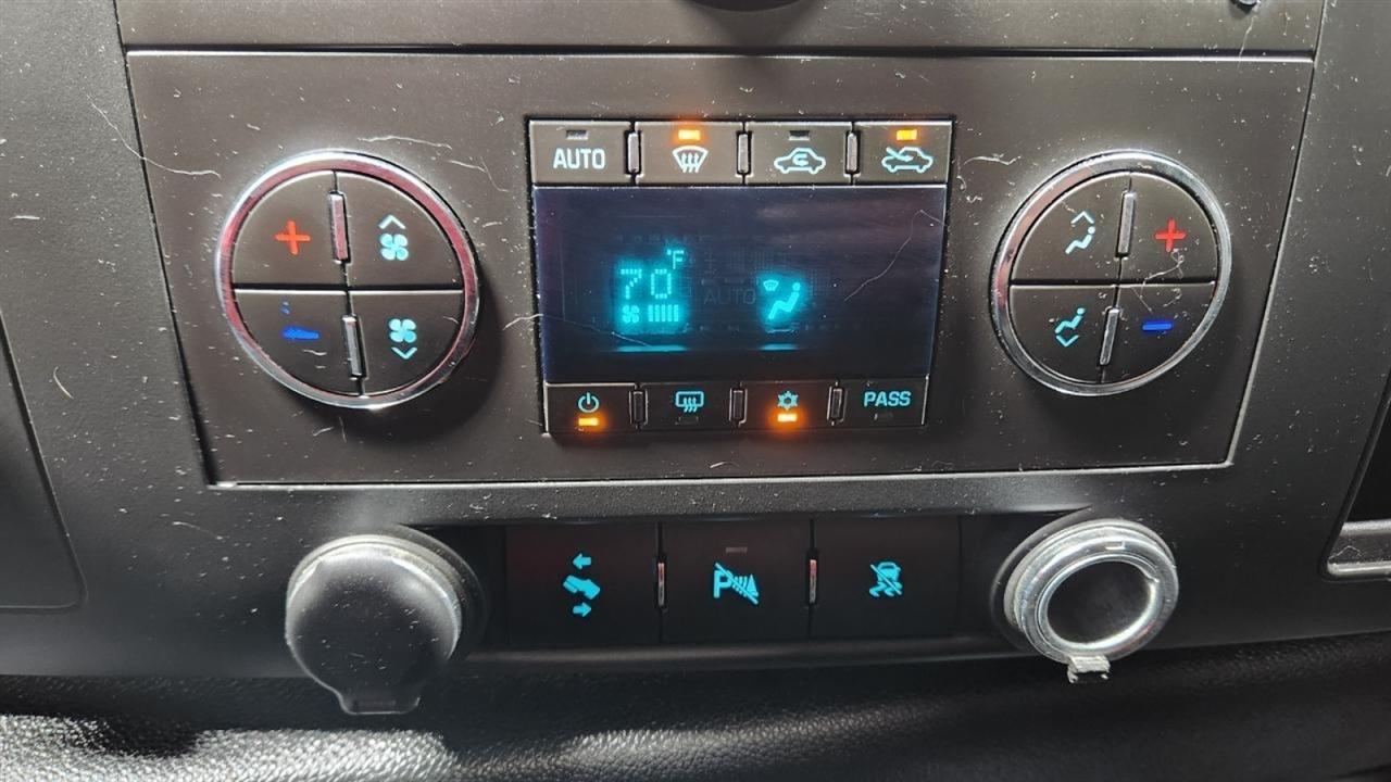 Chevrolet Silverado 1500 LT Ext. Cab 4WD 2011