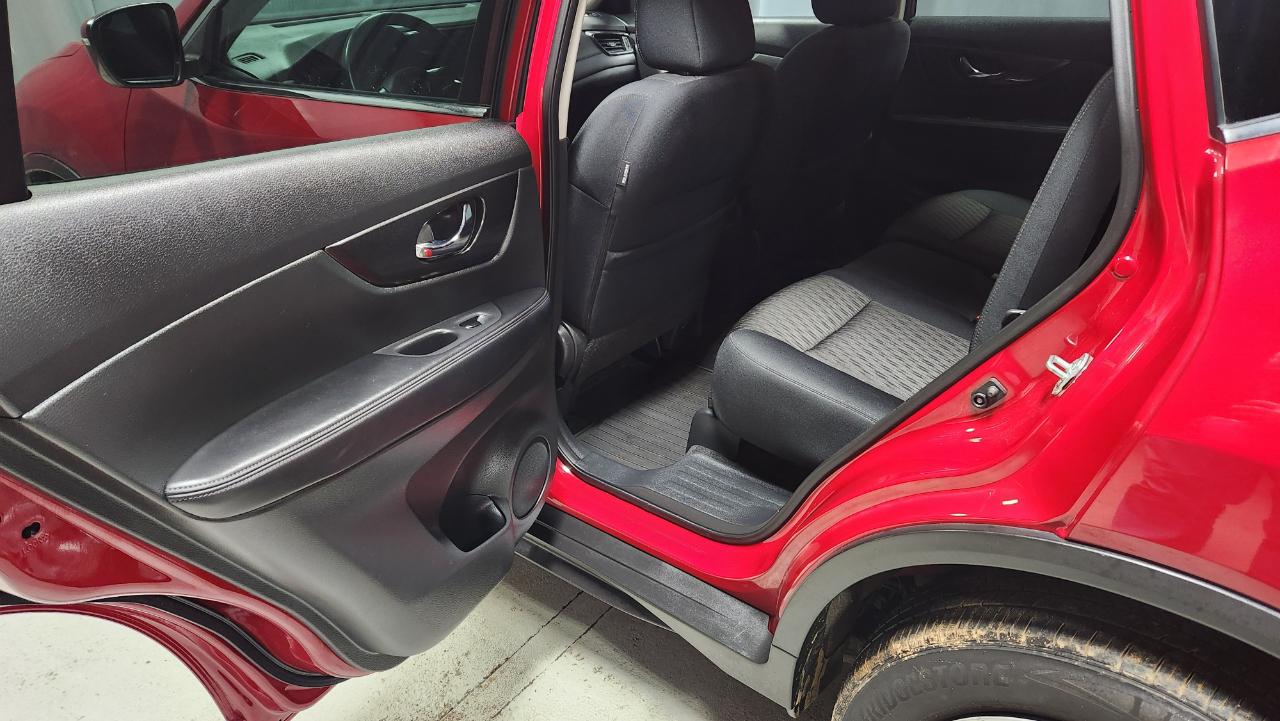 Nissan Rogue S AWD 2017