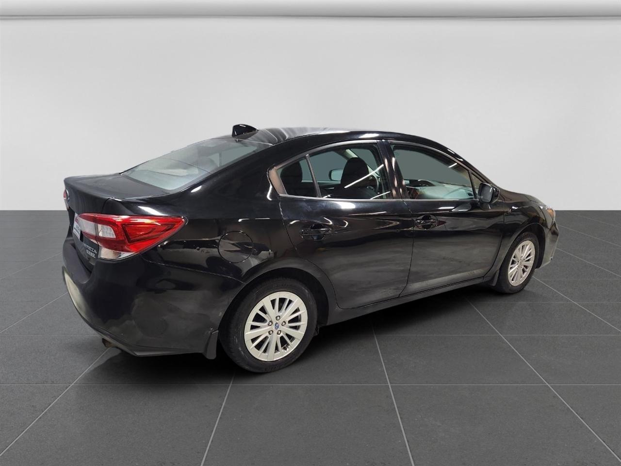 Subaru Impreza 2.0i Premium CVT 4-Door 2017