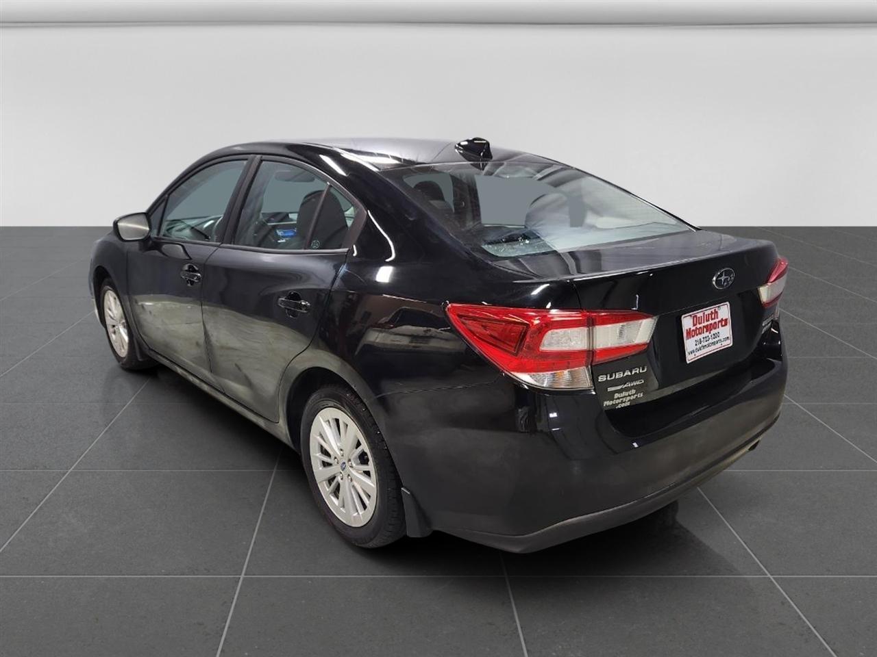 Subaru Impreza 2.0i Premium CVT 4-Door 2017