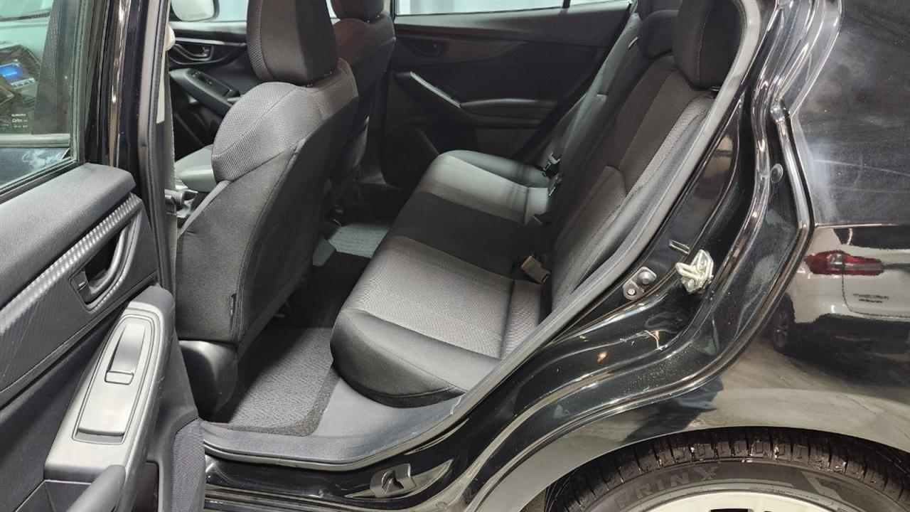 Subaru Impreza 2.0i Premium CVT 4-Door 2017