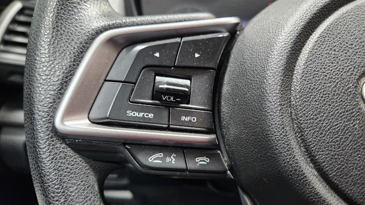 Subaru Impreza 2.0i Premium CVT 4-Door 2017