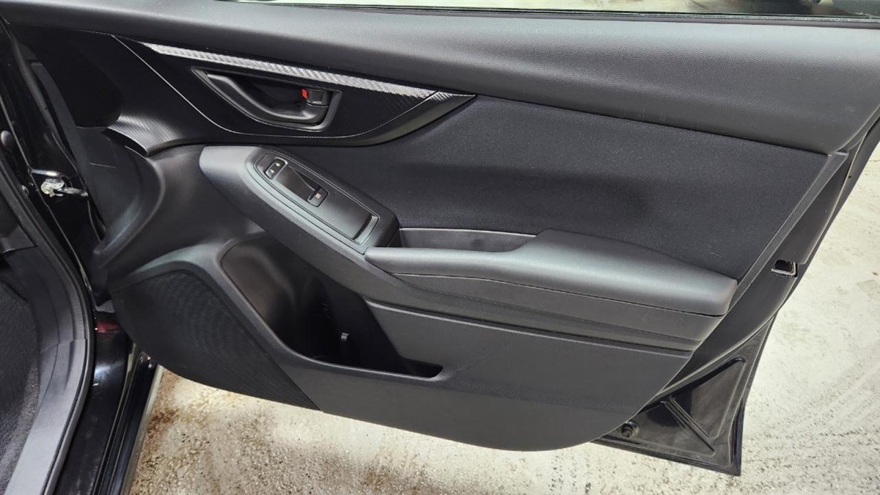 Subaru Impreza 2.0i Premium CVT 4-Door 2017