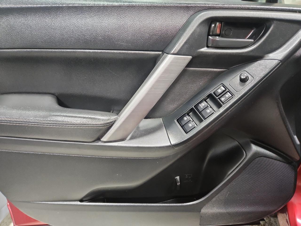 Subaru Forester 2.5i Premium 2014