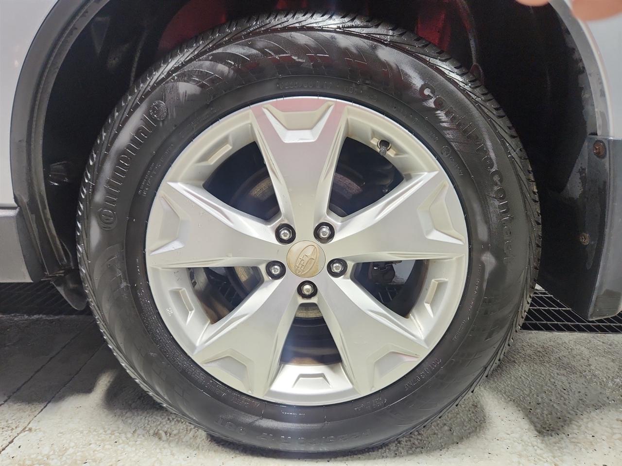 Subaru Forester 2.5i Premium 2014