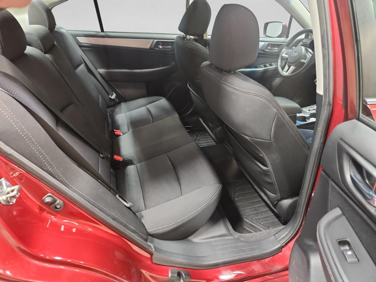 Subaru Legacy 2.5i Premium 2015