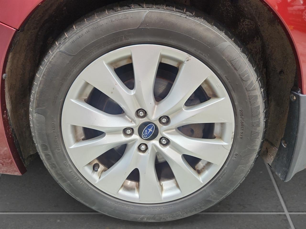 Subaru Legacy 2.5i Premium 2015