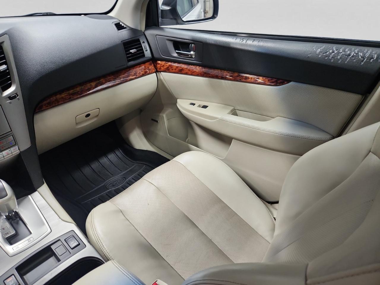 Subaru Outback 3.6R Limited 2011