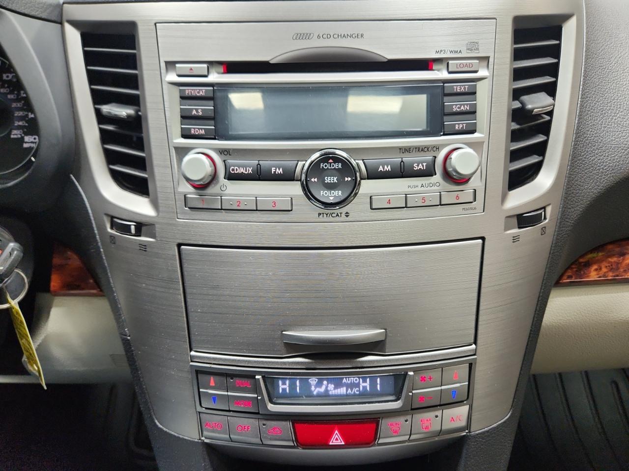 Subaru Outback 3.6R Limited 2011