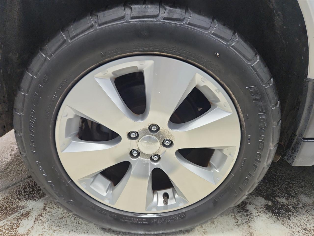 Subaru Outback 3.6R Limited 2011