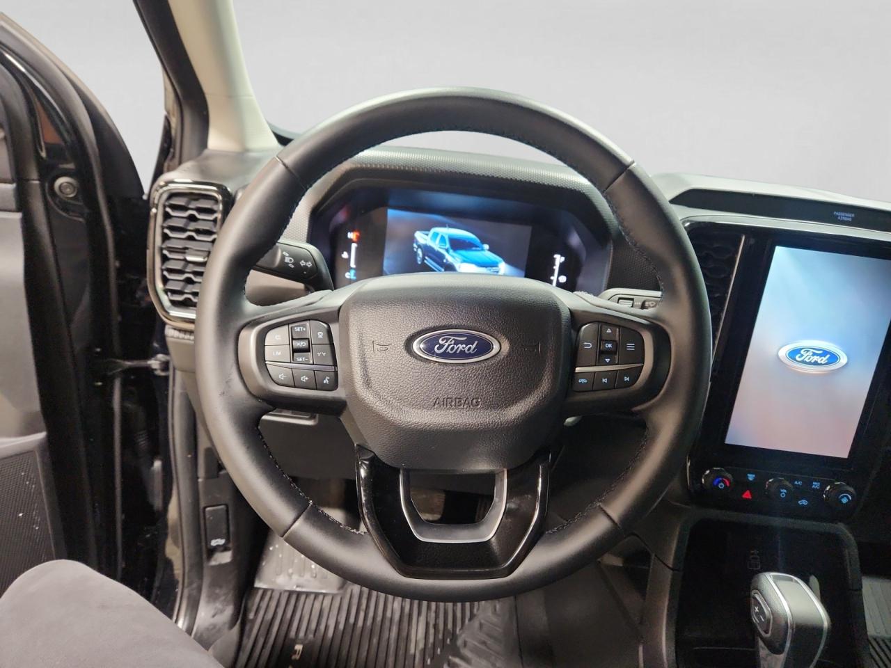 Ford Ranger XLT SuperCrew 4WD 2024