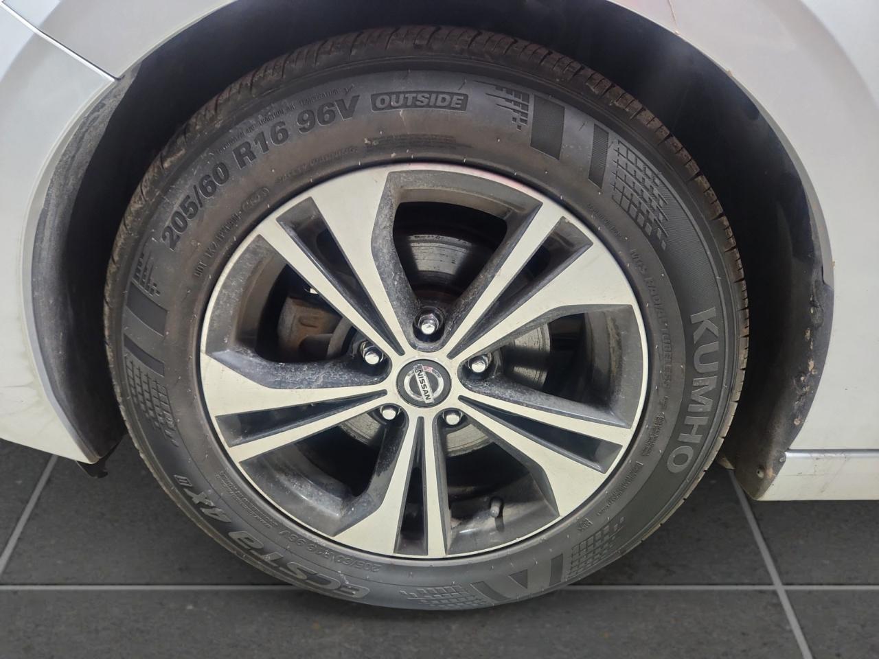 Nissan Sentra SV 2021