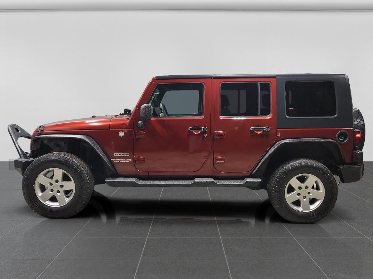 Jeep Wrangler Unlimited Sport 4WD 2010