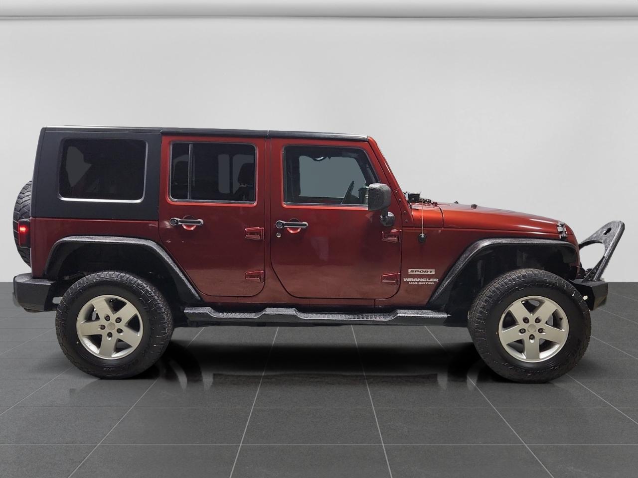 Jeep Wrangler Unlimited Sport 4WD 2010