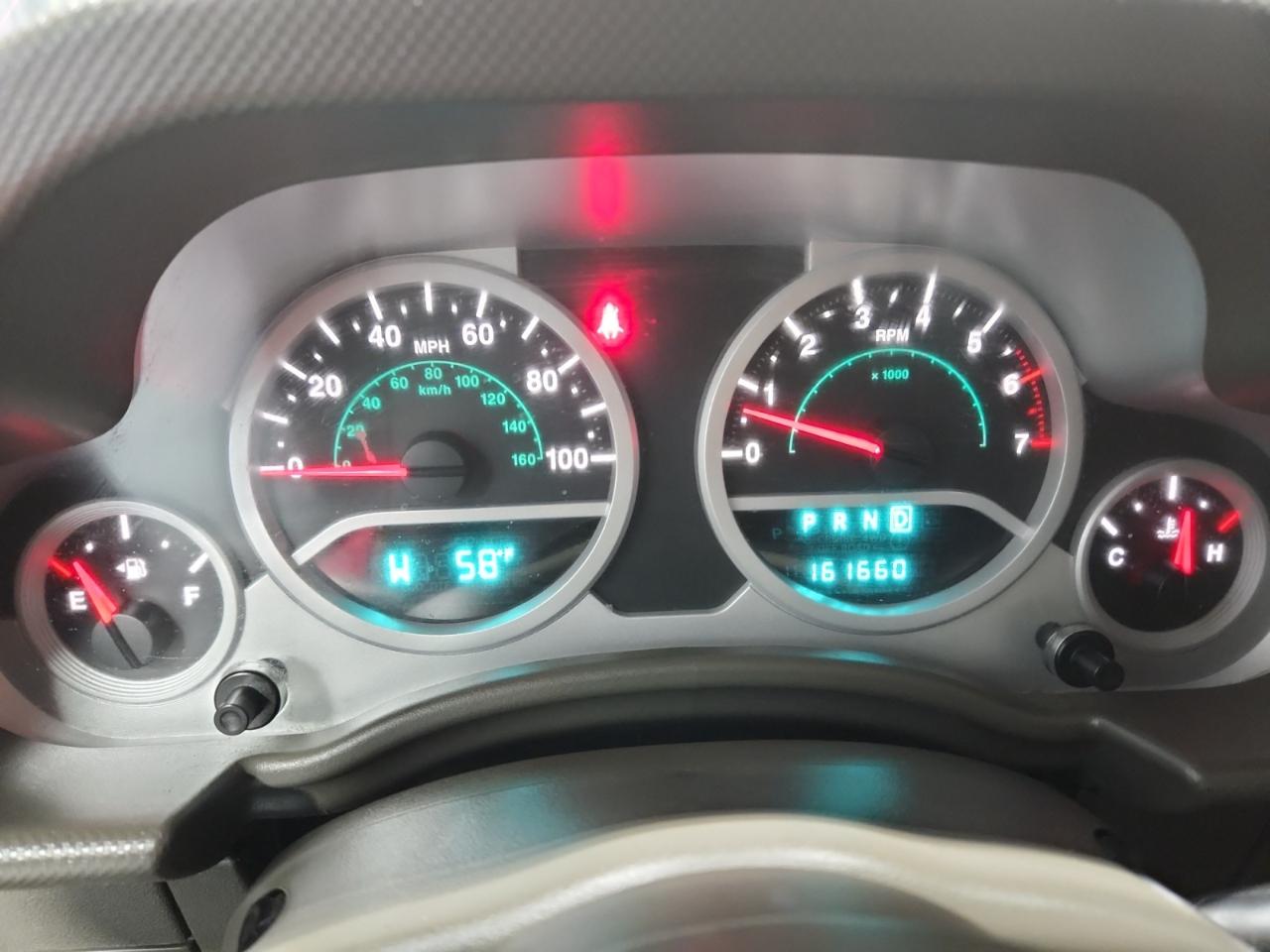 Jeep Wrangler Unlimited Sport 4WD 2010