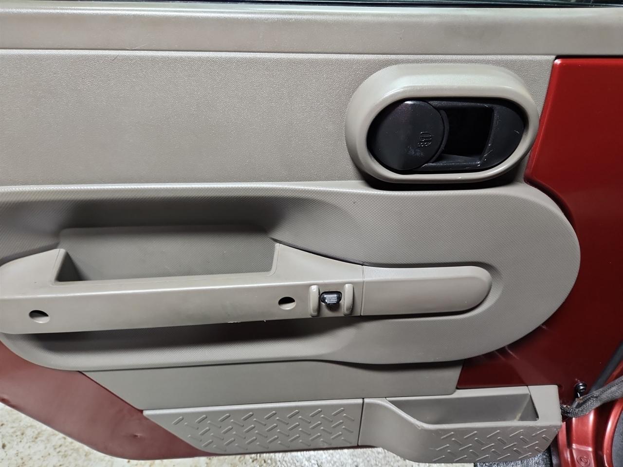 Jeep Wrangler Unlimited Sport 4WD 2010