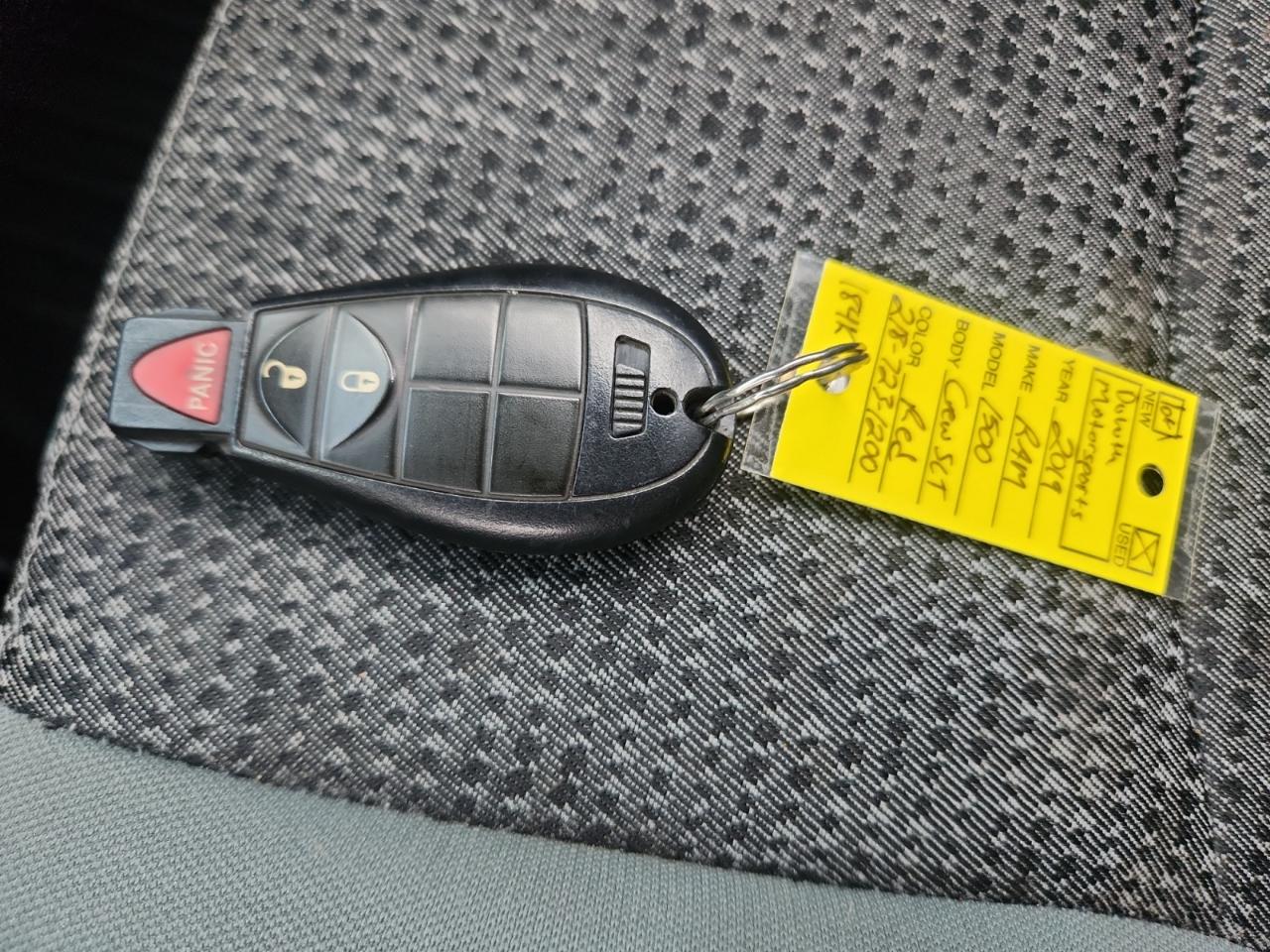 RAM 1500 Classic SLT Crew Cab SWB 4WD 2019