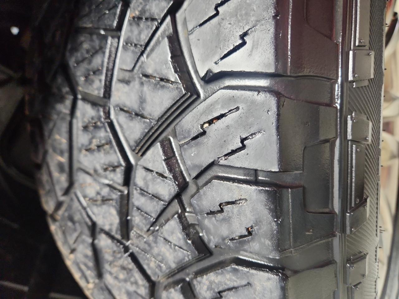 RAM 1500 Classic SLT Crew Cab SWB 4WD 2019