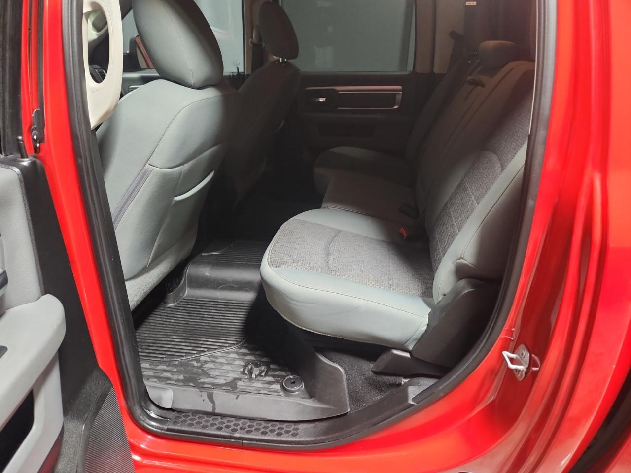 RAM 1500 Classic SLT Crew Cab SWB 4WD 2019