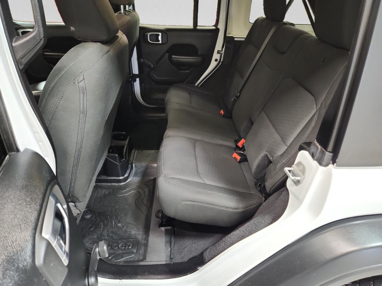 Jeep Wrangler Unlimited Sport 2020