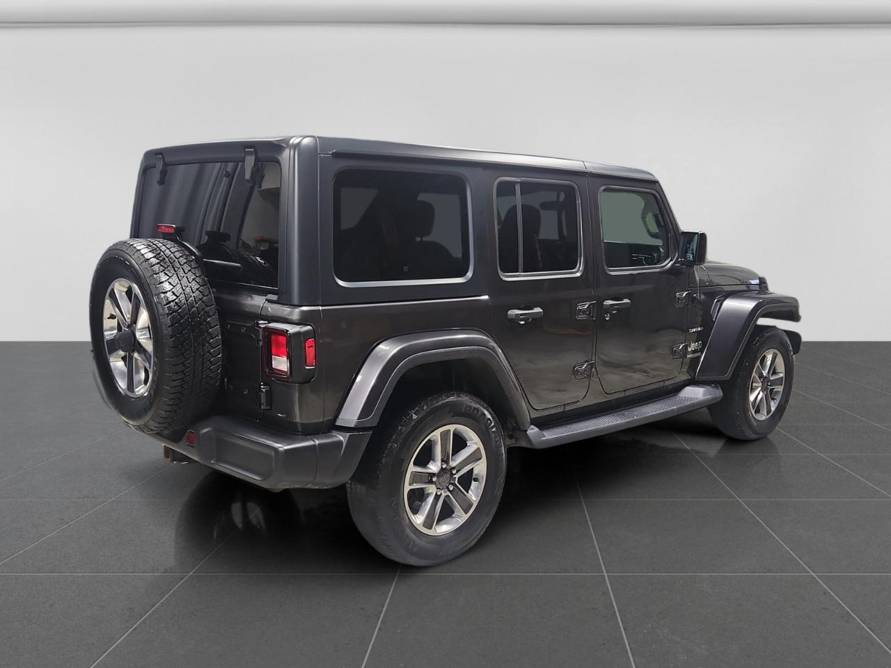 Jeep Wrangler Unlimited Sahara 2018