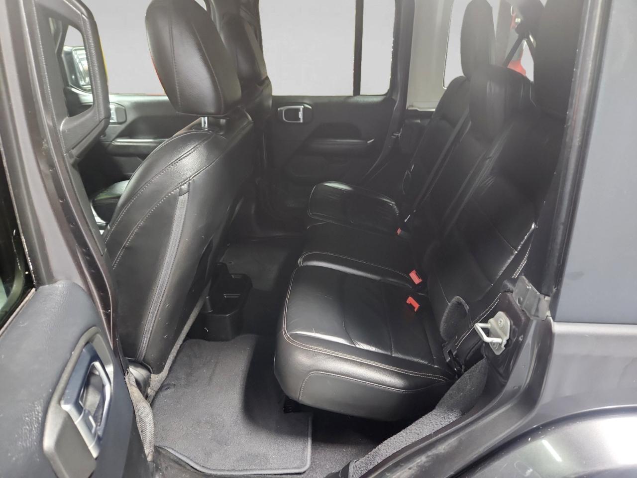 Jeep Wrangler Unlimited Sahara 2018