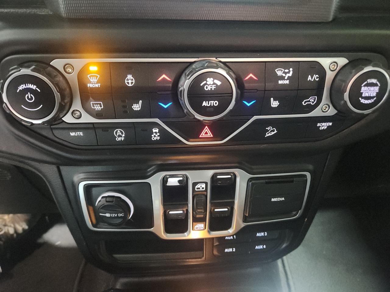 Jeep Wrangler Unlimited Sahara 2018