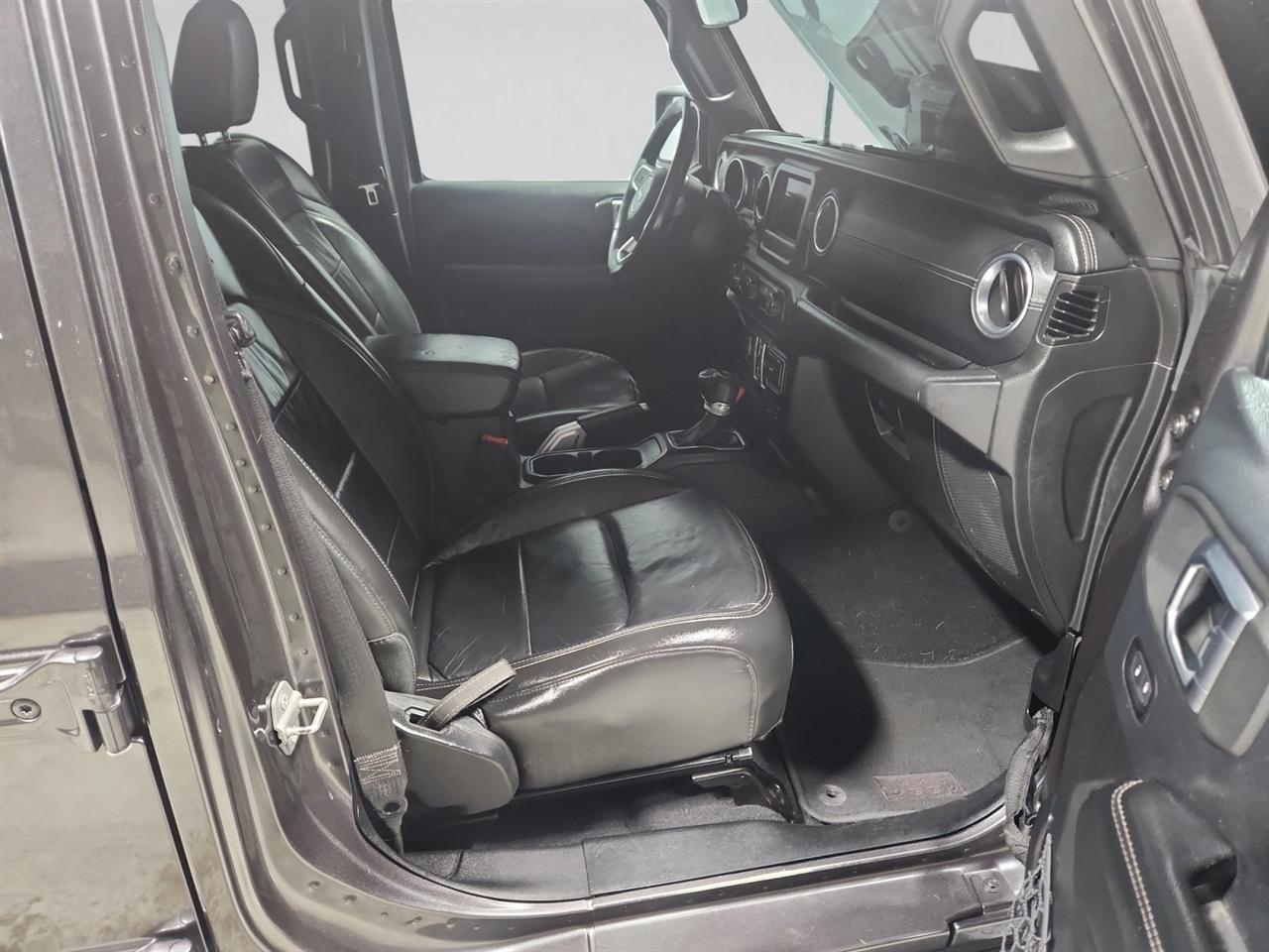 Jeep Wrangler Unlimited Sahara 2018