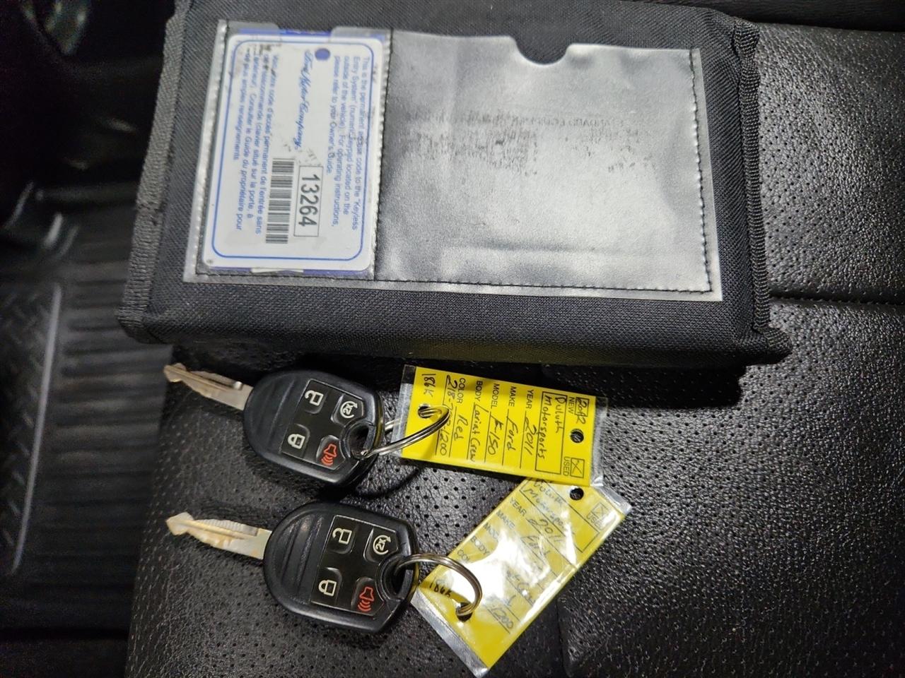 Ford F-150 Lariat SuperCrew 6.5-ft. Bed 4WD 2011