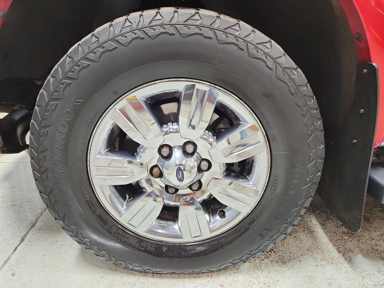 Ford F-150 Lariat SuperCrew 6.5-ft. Bed 4WD 2011