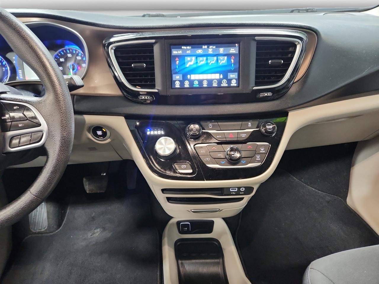 Chrysler Voyager LX 2020