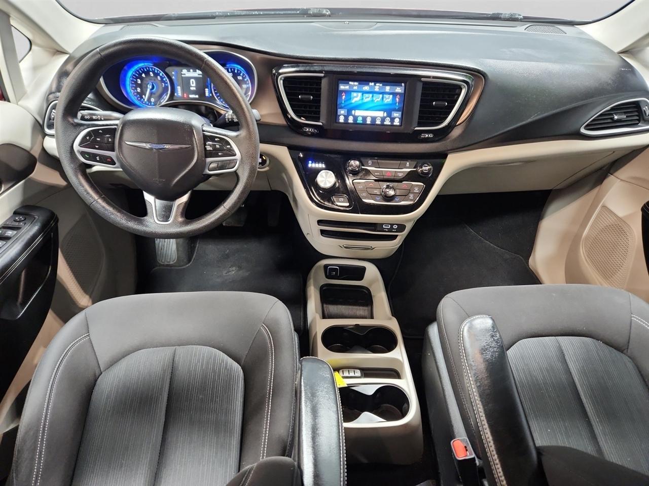 Chrysler Voyager LX 2020