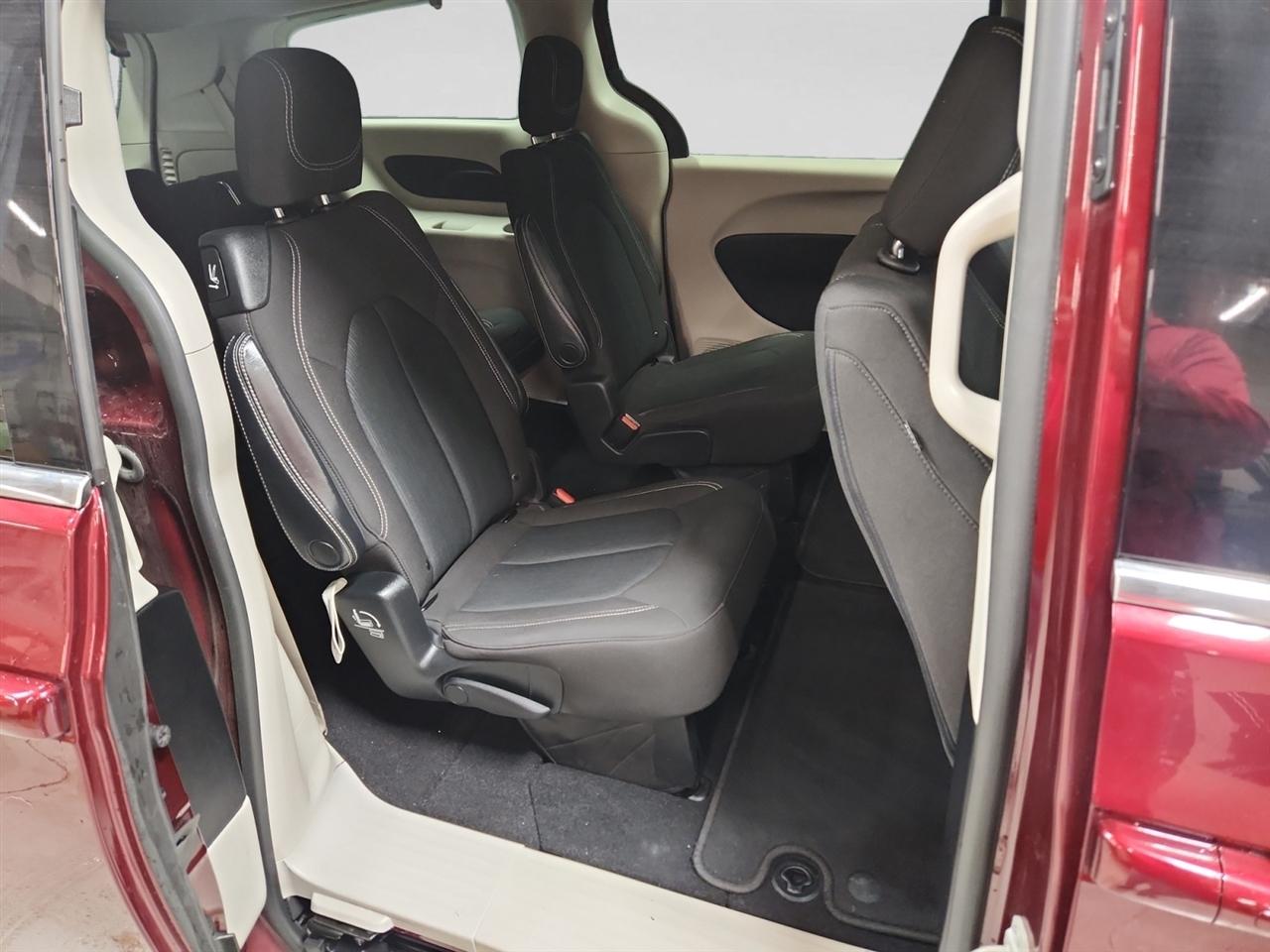 Chrysler Voyager LX 2020