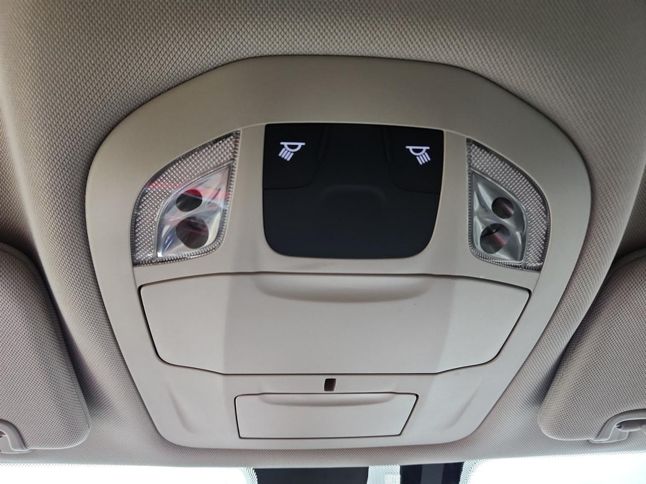 Chrysler Voyager LX 2020