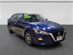 2020 Nissan Altima 