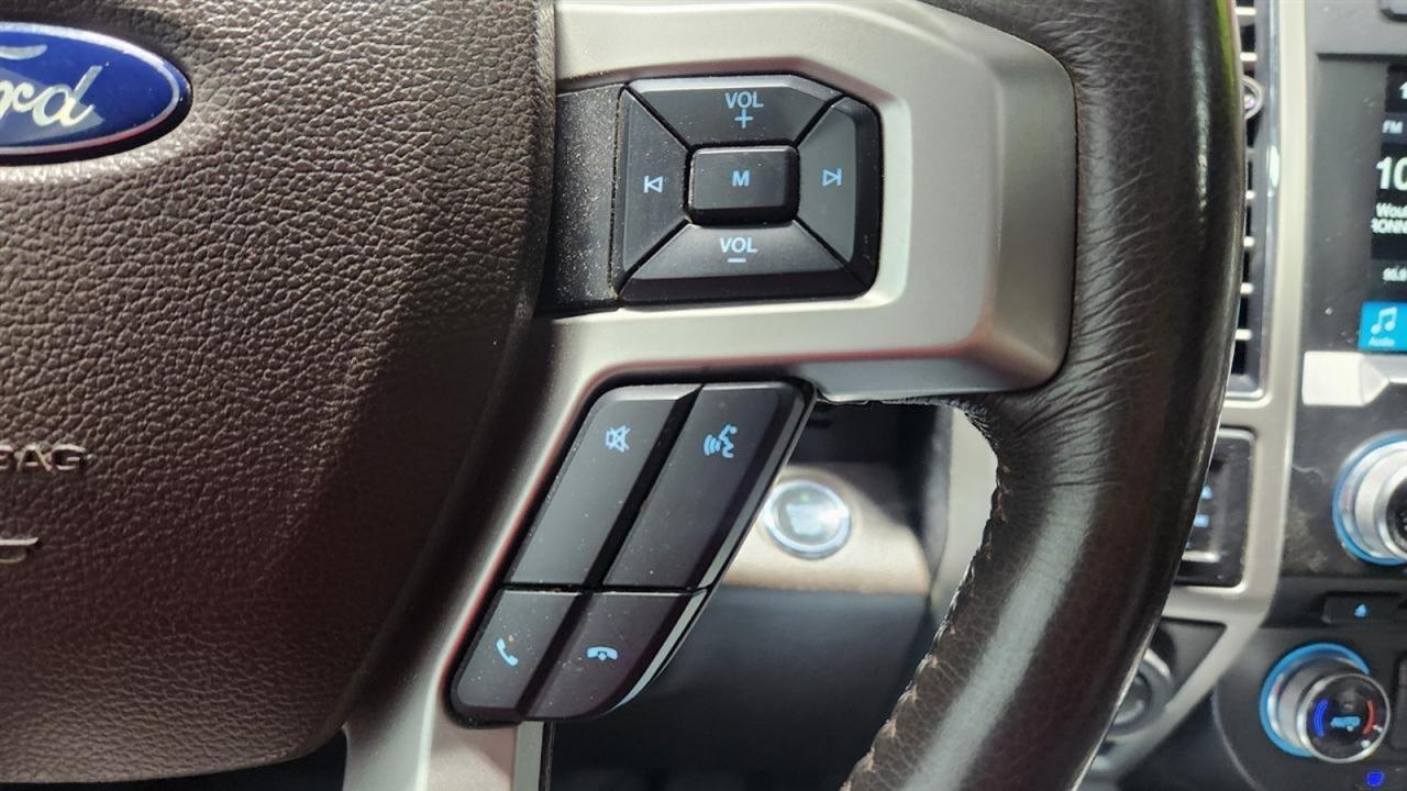 Ford F-150 Lariat SuperCrew 6.5-ft. Bed 4WD 2017