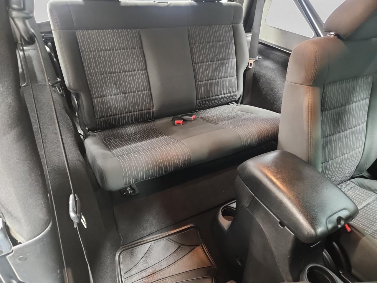 Jeep Wrangler Sport 4WD 2012