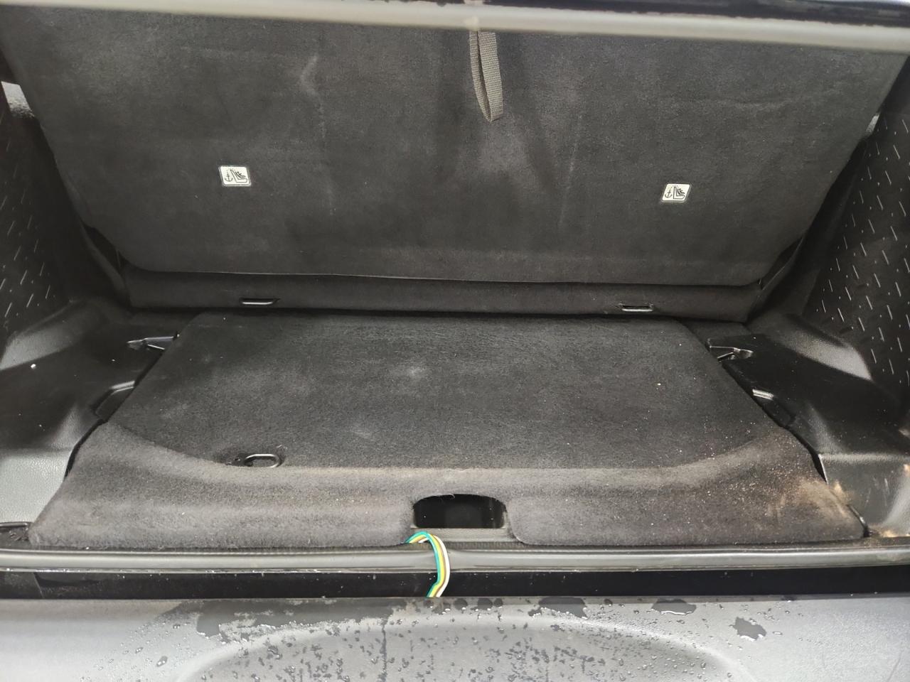 Jeep Wrangler Sport 4WD 2012