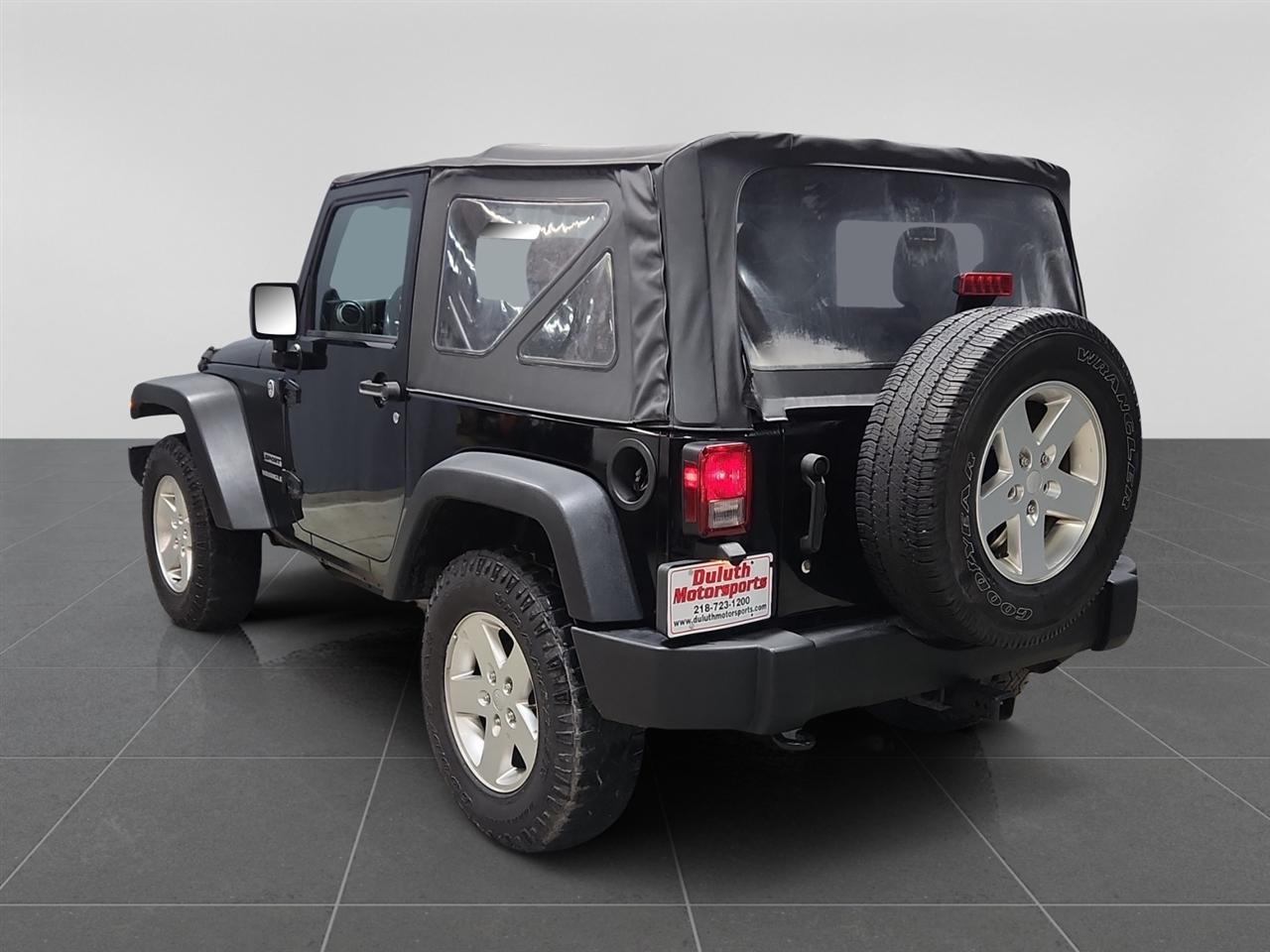 Jeep Wrangler Sport 4WD 2012