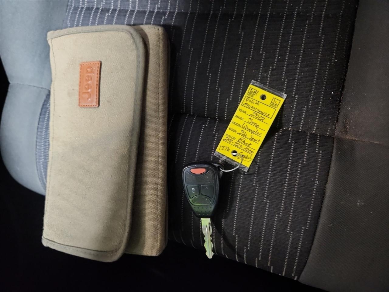 Jeep Wrangler Sport 4WD 2012