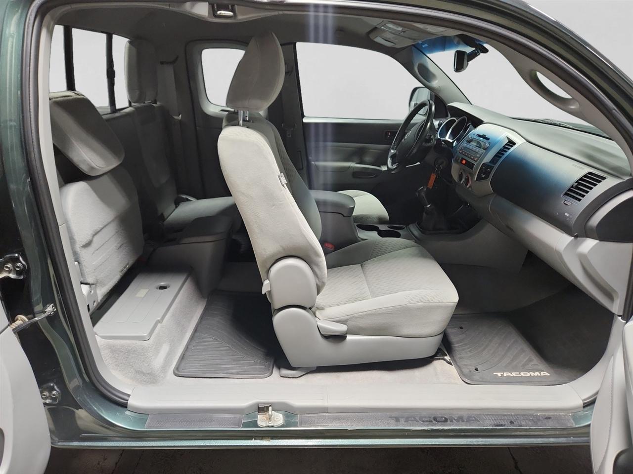 Toyota Tacoma Access Cab 4WD 2011