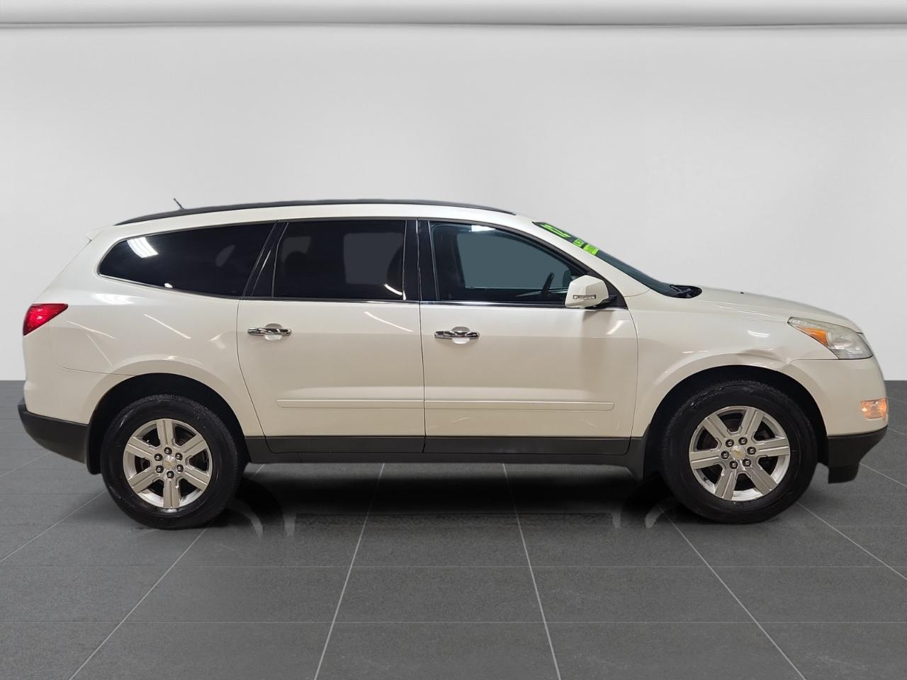 Chevrolet Traverse 2LT AWD 2012