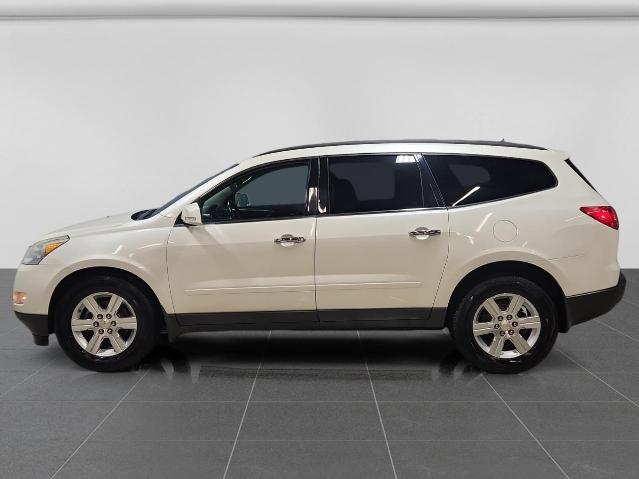 Chevrolet Traverse 2LT AWD 2012